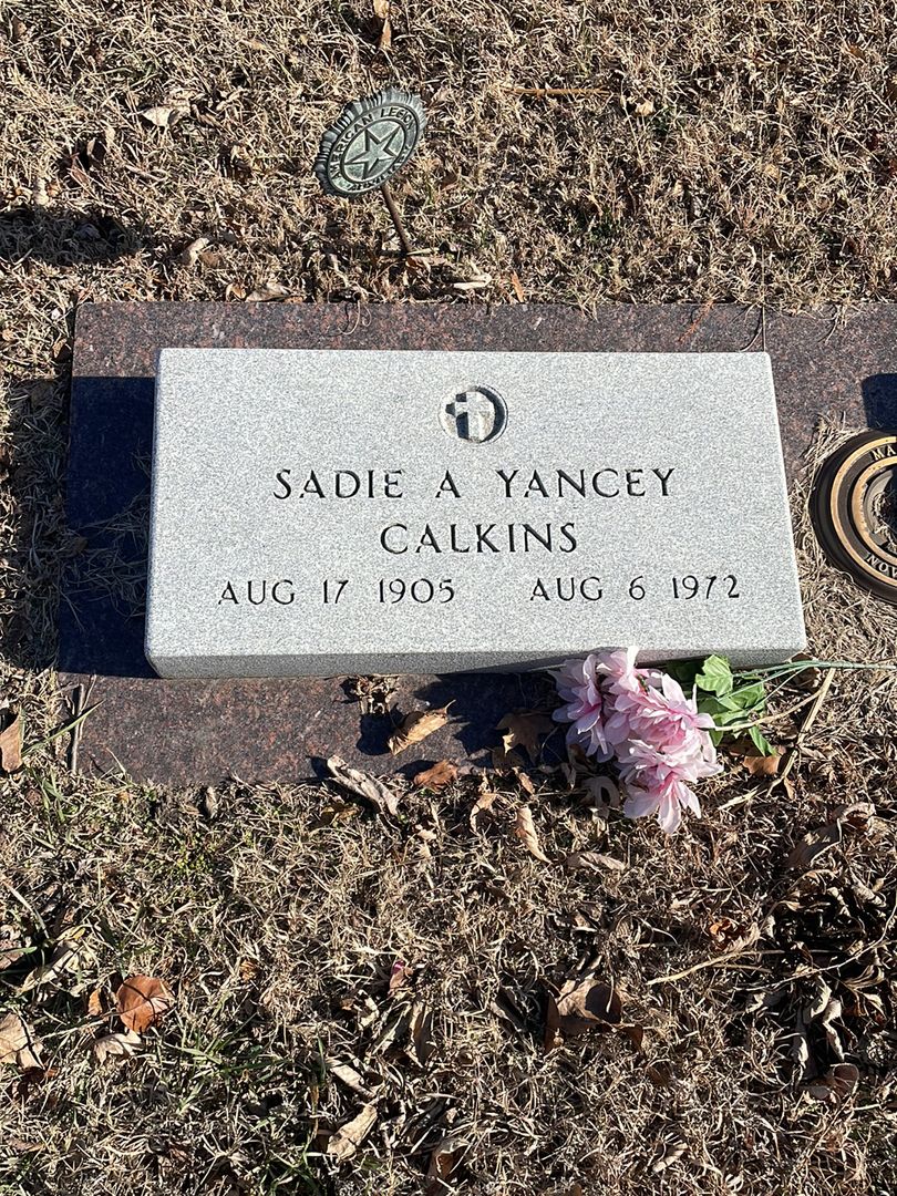 Sadie A. Yancey Calkins's grave. Photo 1
