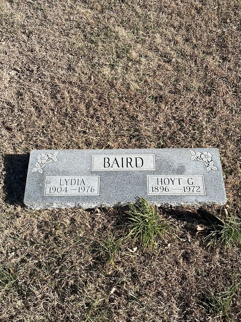 Lydia Baird's grave. Photo 1