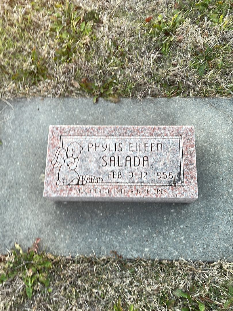 Phylis Eileen Salada's grave. Photo 1