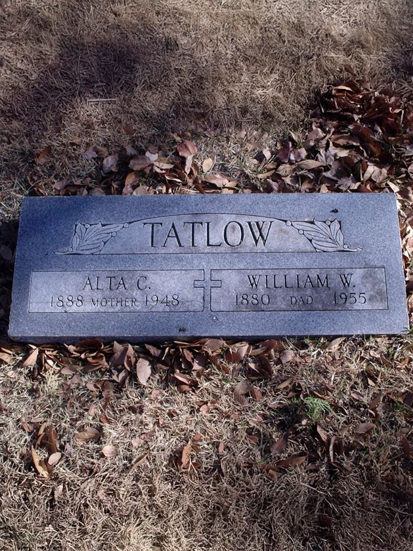 Alta C. Tatlow's grave. Photo 1