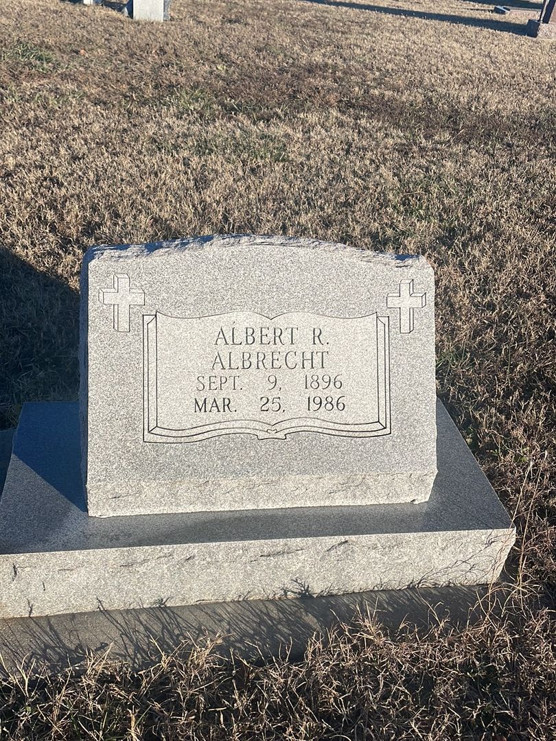 Albert R. Albrecht's grave. Photo 1