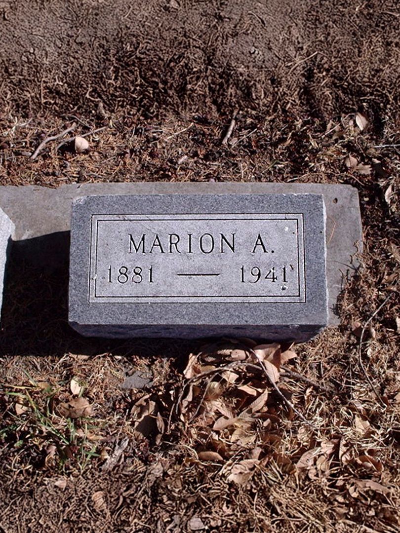 Millie Tatlow's grave. Photo 1