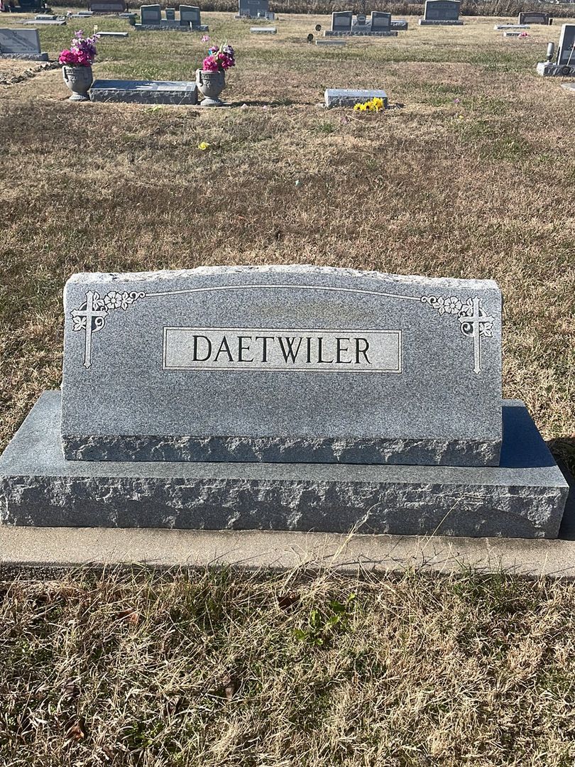 Florine Daetwiler's grave. Photo 1