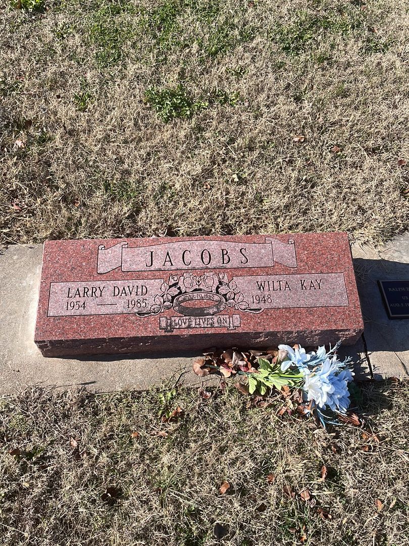 Larry David Jacobs's grave. Photo 1