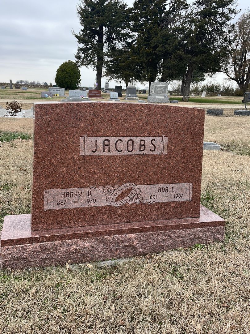 Ada E. Jacobs's grave. Photo 1